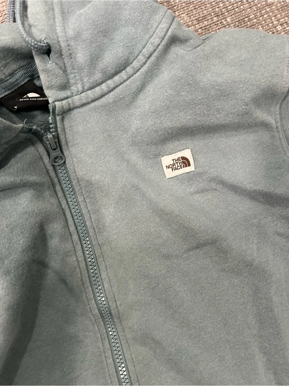 The North Face Men's Heritage Patch Full-Zip Hoodie. J28